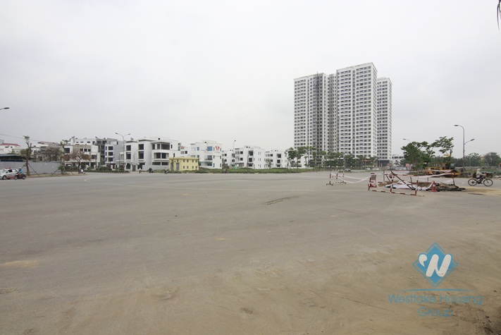 Big office for rent in diplomatic area, Tay Ho, Ha Noi